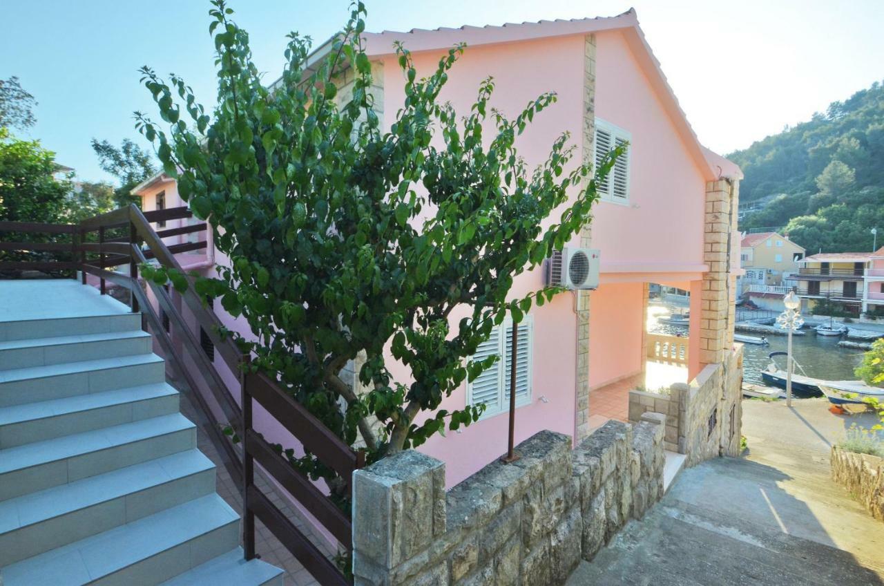 Apartment Jakov Grscica Prizba Ngoại thất bức ảnh