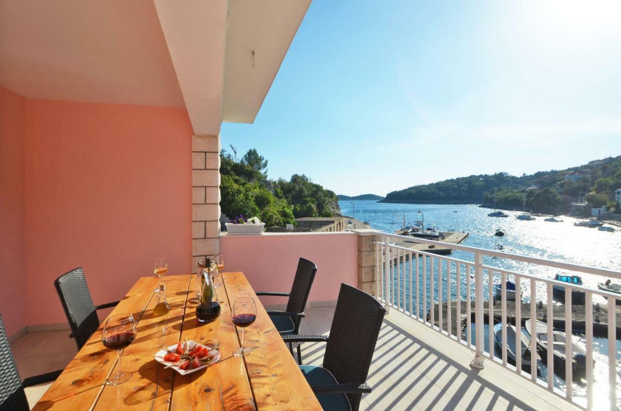 Apartment Jakov Grscica Prizba Ngoại thất bức ảnh